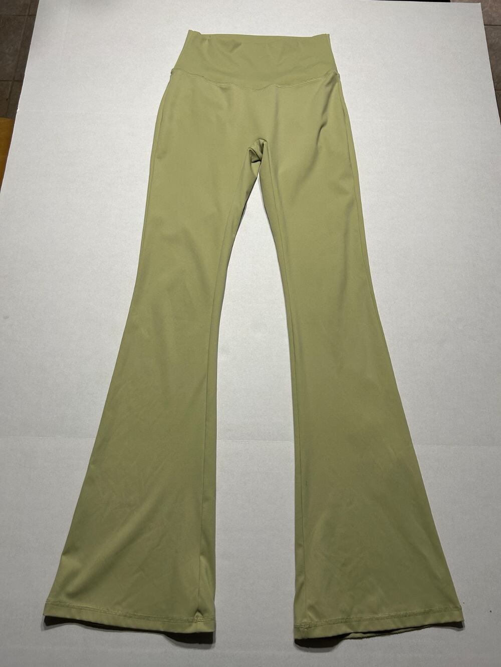 Bucked Up High Rise Flare Leggings Womens Medium Workout Gym Activewear